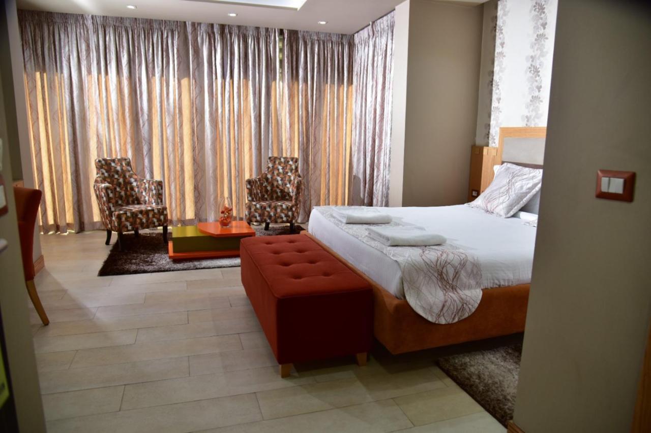 New W Hotel Тирана Екстер'єр фото
