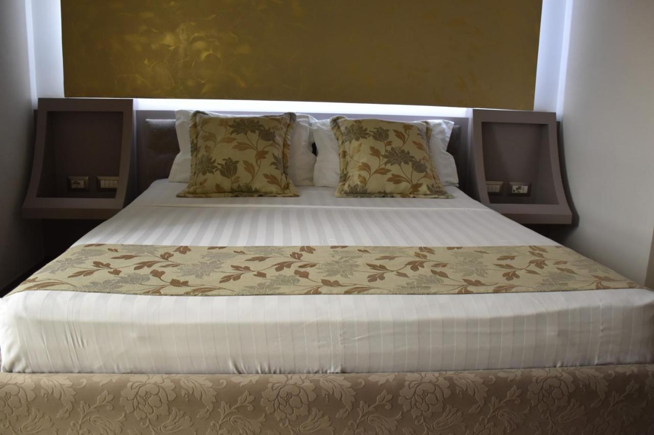 New W Hotel Тирана Екстер'єр фото
