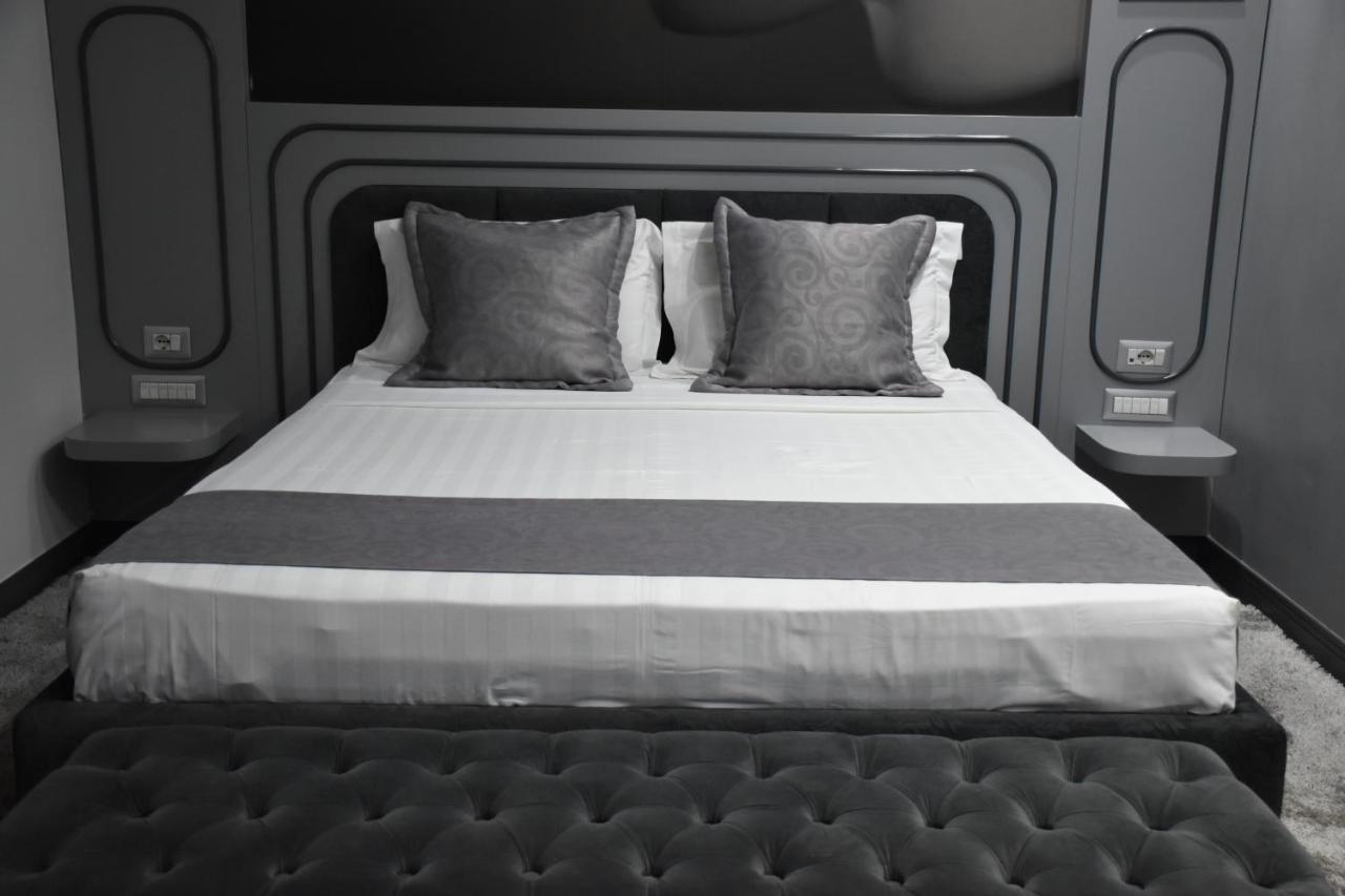 New W Hotel Тирана Екстер'єр фото