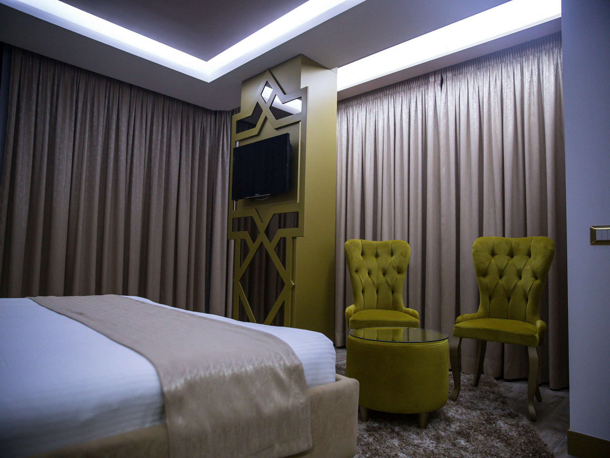 New W Hotel Тирана Екстер'єр фото